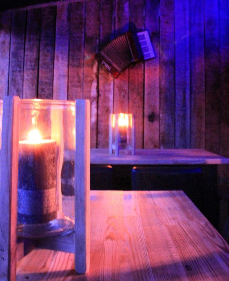 B&B Music City Wibrin Ngoại thất bức ảnh